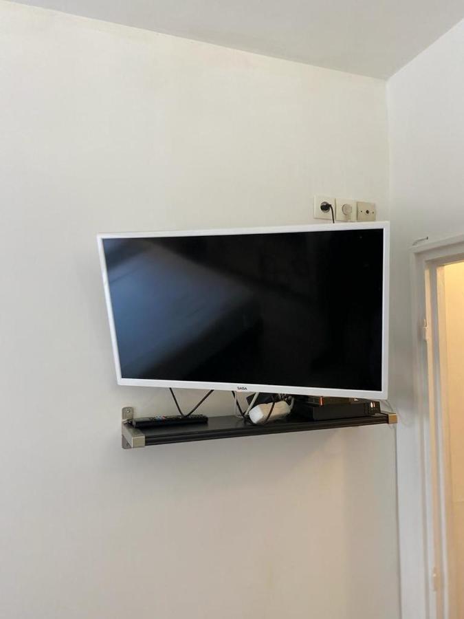 Studio 10 Mins Walk Eiffel Tower, Paris 16 외부 사진