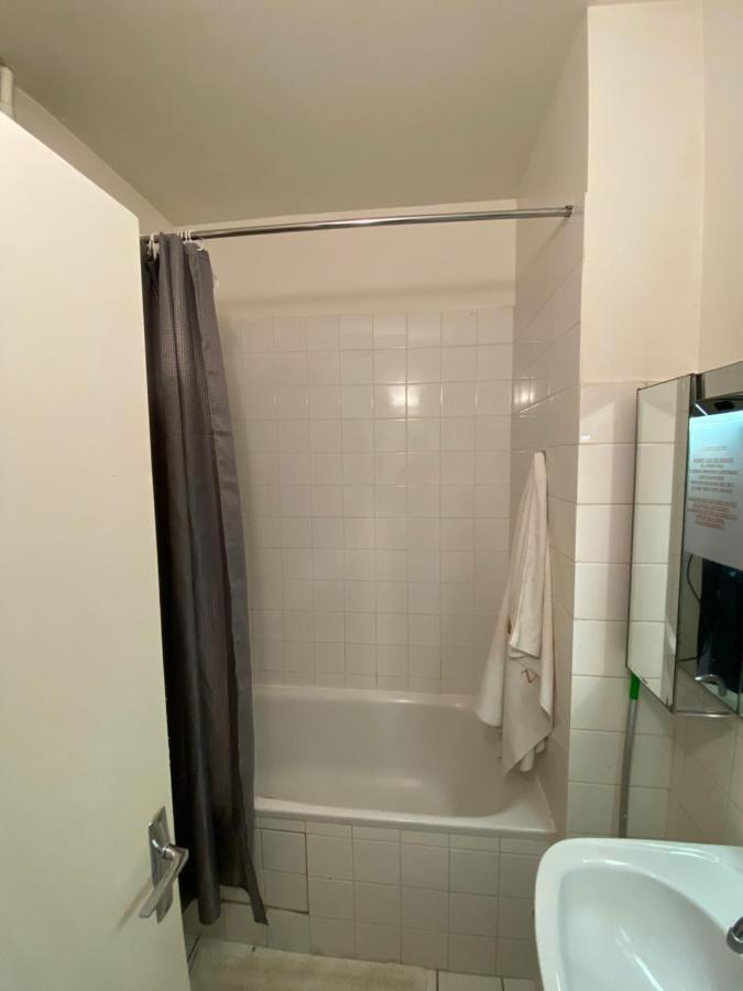 Studio 10 Mins Walk Eiffel Tower, Paris 16 외부 사진